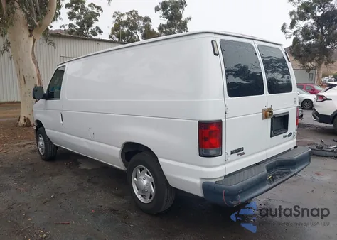 2013 Ford E-150 Commercial z USA, uszkodzony, nr VIN 1FTNE1EW5DDA23878